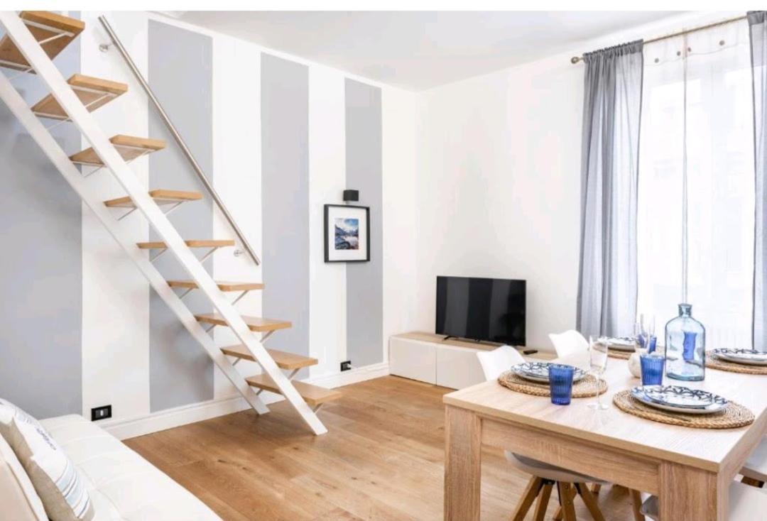 Whale Song Apartment - With Private Parking La Spezia Exterior foto