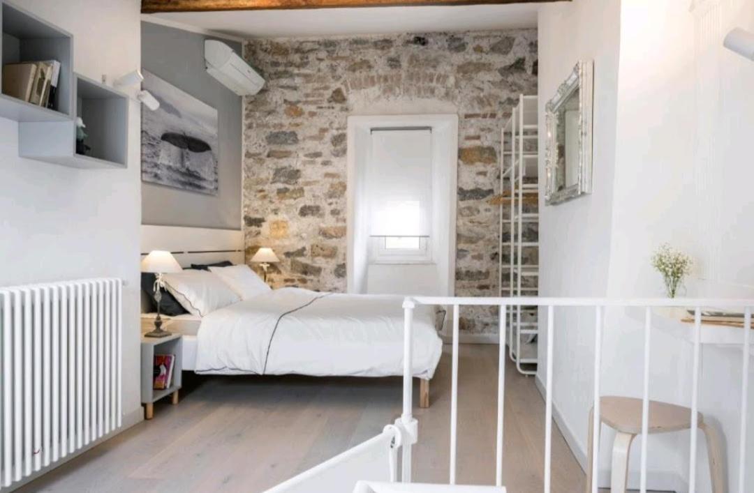 Whale Song Apartment - With Private Parking La Spezia Exterior foto